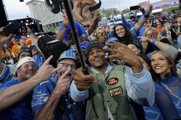 NFL Draft Live Updates Panthers take Bryce Young No. 1 AP News